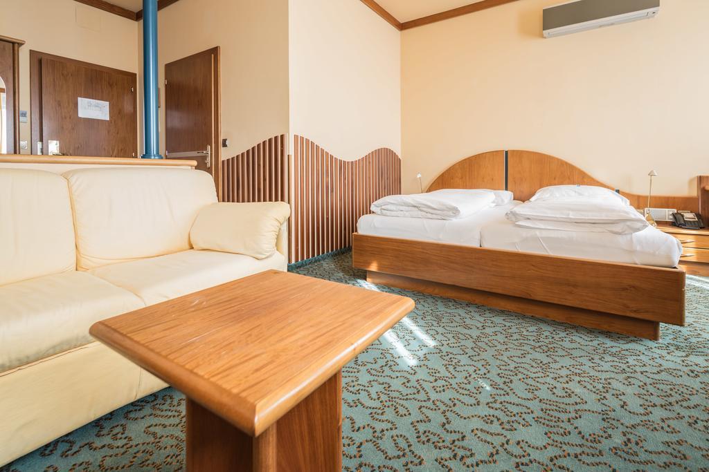 Hotel Eitljoerg Вена Экстерьер фото